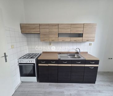 Pronájem bytu 1+1 37 m² - Photo 2