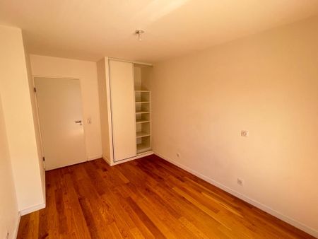 Location Appartement 4 pièces 103m² VIRY CHATILLON 91170 - Photo 3