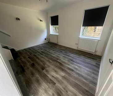 2 bedroom house to rent - Photo 1