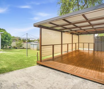 Neat and Tidy Family Home Ready To Be Leased! - Photo 6