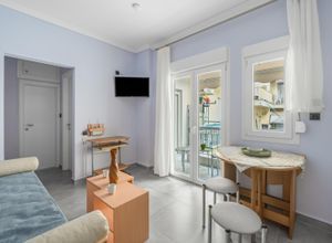 Studio/Γκαρσονιέρα για ενοικίαση - Χαριλάου, - Photo 1