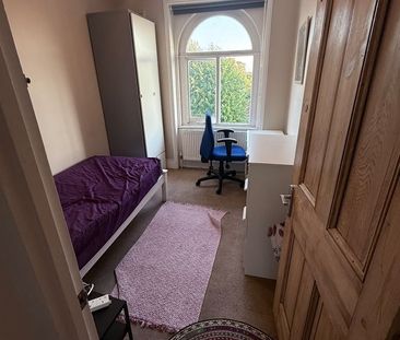 Room in a Shared House, Glenton Road, SE13 - Photo 4