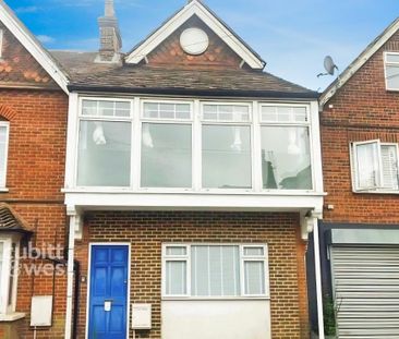 3 bedroom apartment to rent - Photo 4