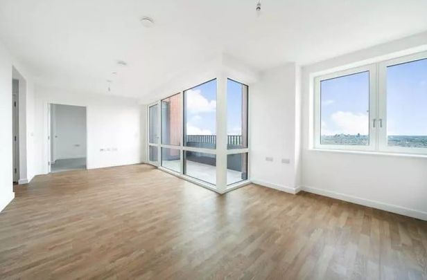 1 Bed Flat, Barking Wharf Square, IG11 - Photo 1