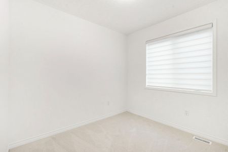 For Lease - 1518 Zilio Terrace, Milton, Ontario - Photo 4