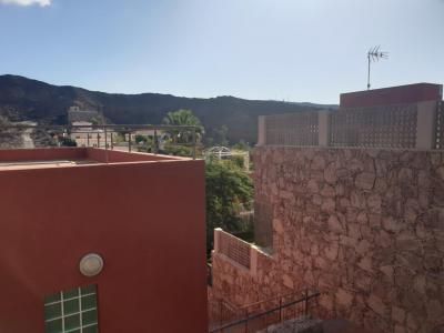 Complete Disconnection: Spectacular Villa with Private Pool in Tauro - Photo 5