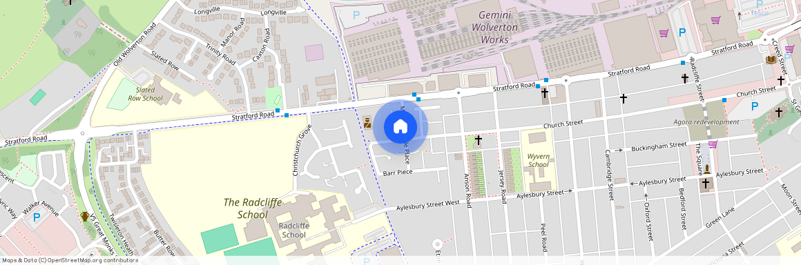 Wolverton - Double Bedroom Penthouse Close To Station, MK12