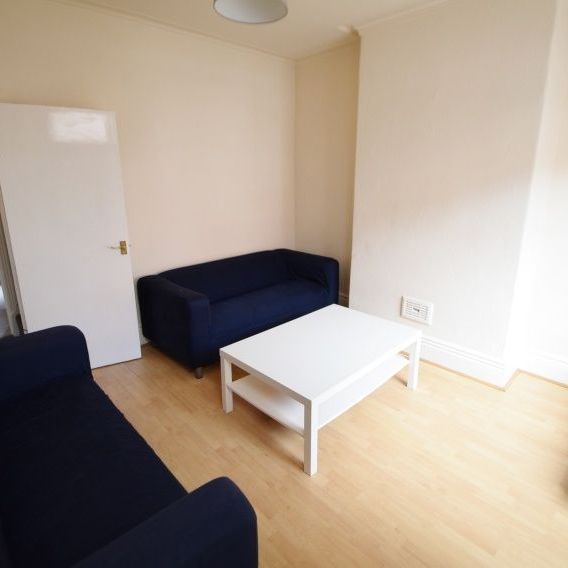 4 bedroom house share to rent - Photo 1