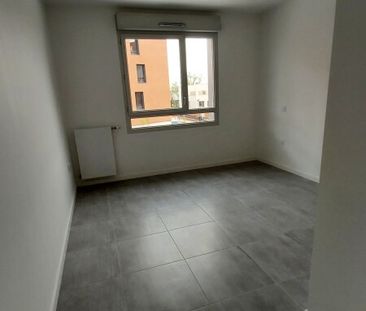 Location Appartement 2 pièces 40m² TOULOUSE 31400 - Photo 2