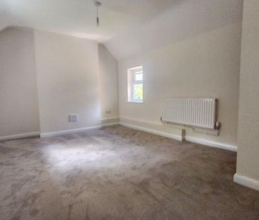 3 bedroom detached house to rent - Photo 4