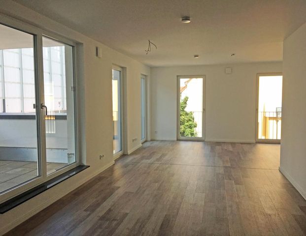 Moderne 2-Zimmer-Wohnung in der Burgdorfer Innenstadt - Photo 1