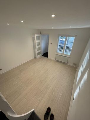 2 Bed Terraced House, Linen Court, M3 - Photo 1