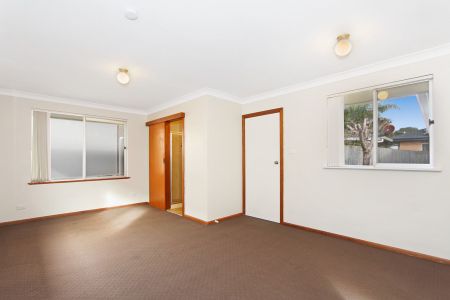 Low-Maintenance Living with Everyday Convenience - Photo 3