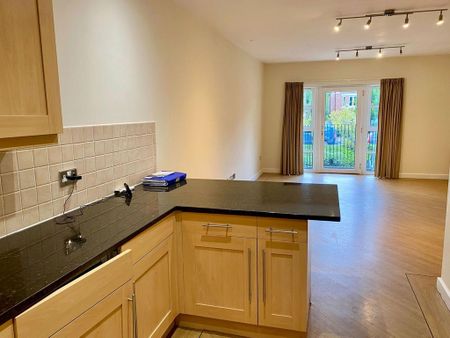 2 bedroom flat to rent - Photo 5