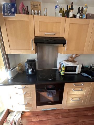 Location Appartement 2 pièces 50m² CHAMALIERES 63400 - Photo 3