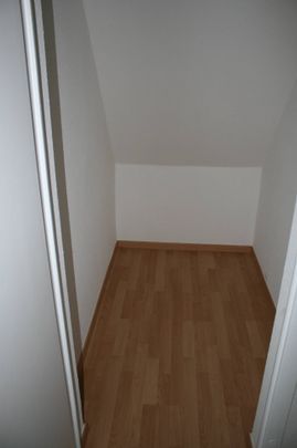 ++ schöne 2-Zimmer-Dachwohnung in ruhiger Wohnlage ++ - Photo 1