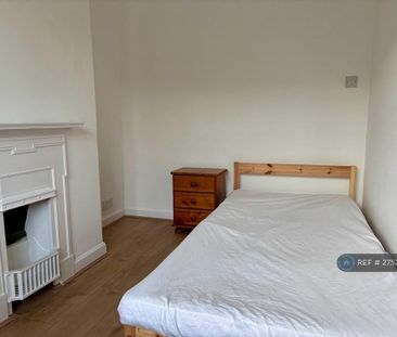 2 bedroom maisonette to rent - Photo 1