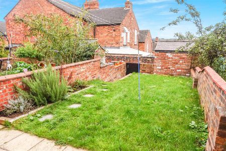 Lindum Avenue, Lincoln - Photo 3