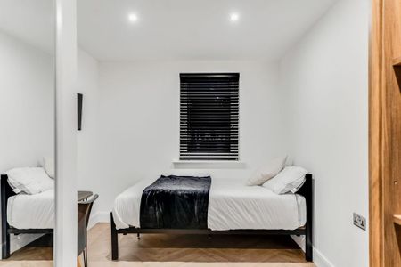 6 bedroom house to rent - Photo 3