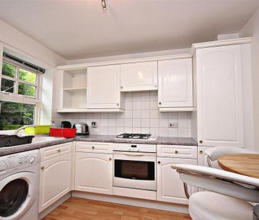 5 bedroom private hall to rent - Photo 2