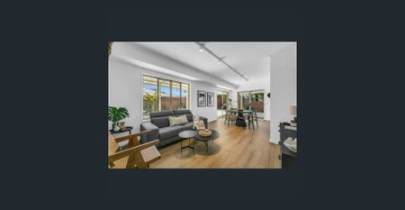 EXCEPTIONAL CONTEMPORARY HOME FOR RENT WITH SPECTACULAR PANORAMIC WATERFRONT VIEWS - Photo 4