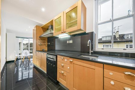 3 bedroom apartment to rent - Photo 3