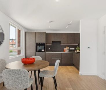 2 bedroom flat to rent - Photo 6