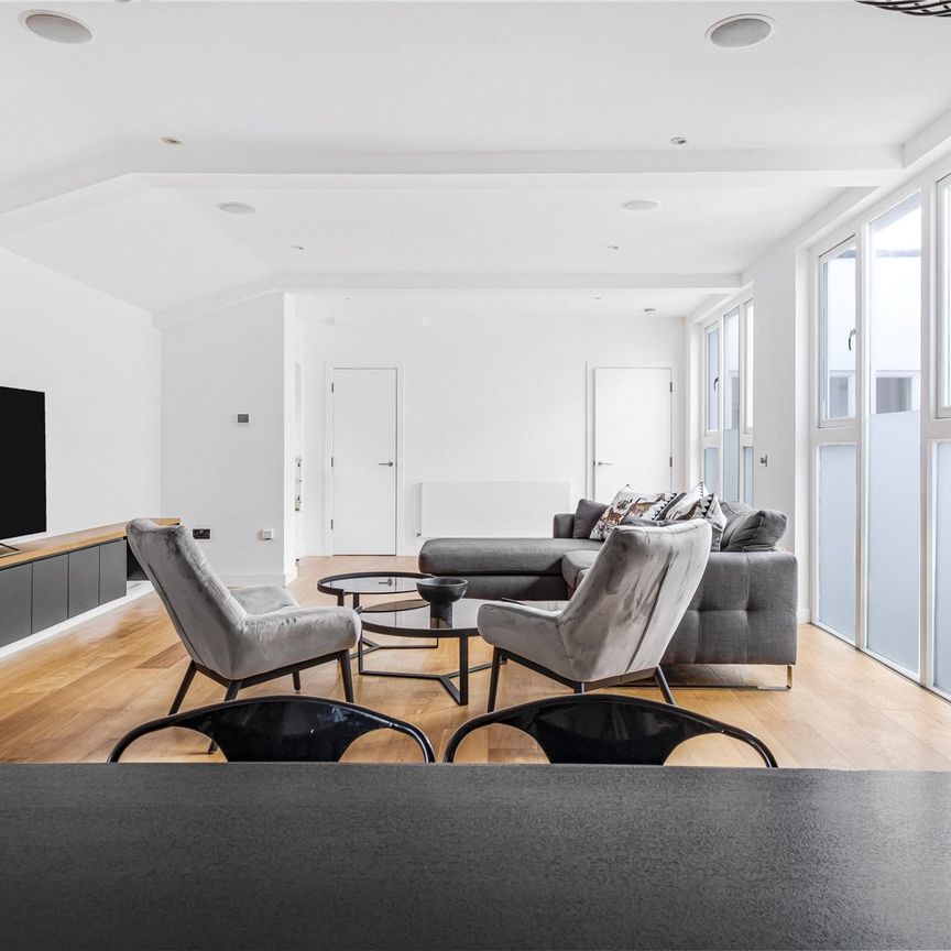 Standard Place, Shoreditch, London, EC2A 3BE - Photo 1