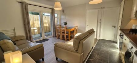 Saint Joseph's Avenue, Dublin - Photo 2