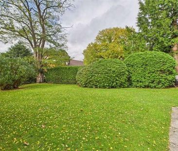 Upper Broadmoor Road, Crowthorne, Berkshire, RG45 - Photo 1