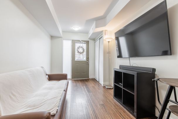 For Lease - 4975 Southampton Drive Unit# 272, Mississauga, Ontario - Photo 1