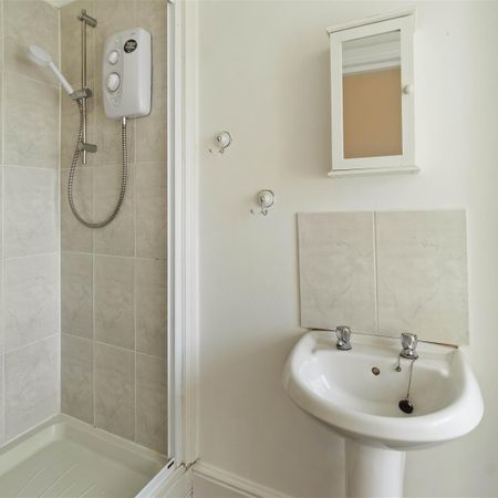 Admiralty Street, Keyham, Plymouth - Photo 3