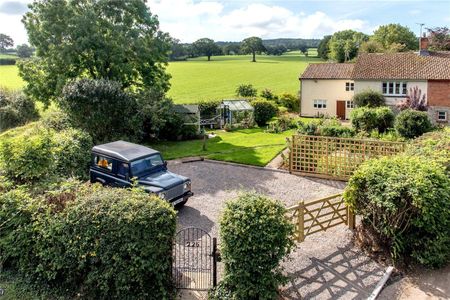 Bowgreen, Staple Fitzpaine, Taunton, Somerset, TA3 - Photo 2