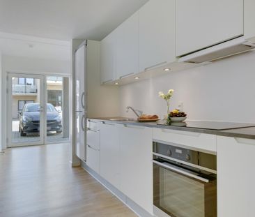 Skøn 3 værelses lejlighed med terrasse - Photo 3