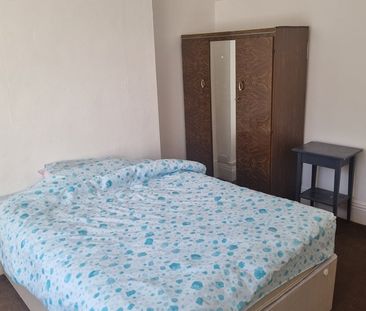 Room in a Shared House, Showell Green Lane, B11 - Photo 3