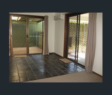 1 Wambaya Street, Belmont QLD 4153 - House For Rent | Domain - Photo 5