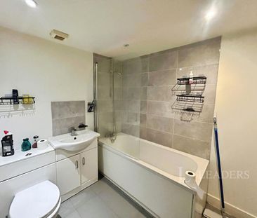 1 bedroom flat to rent - Photo 6