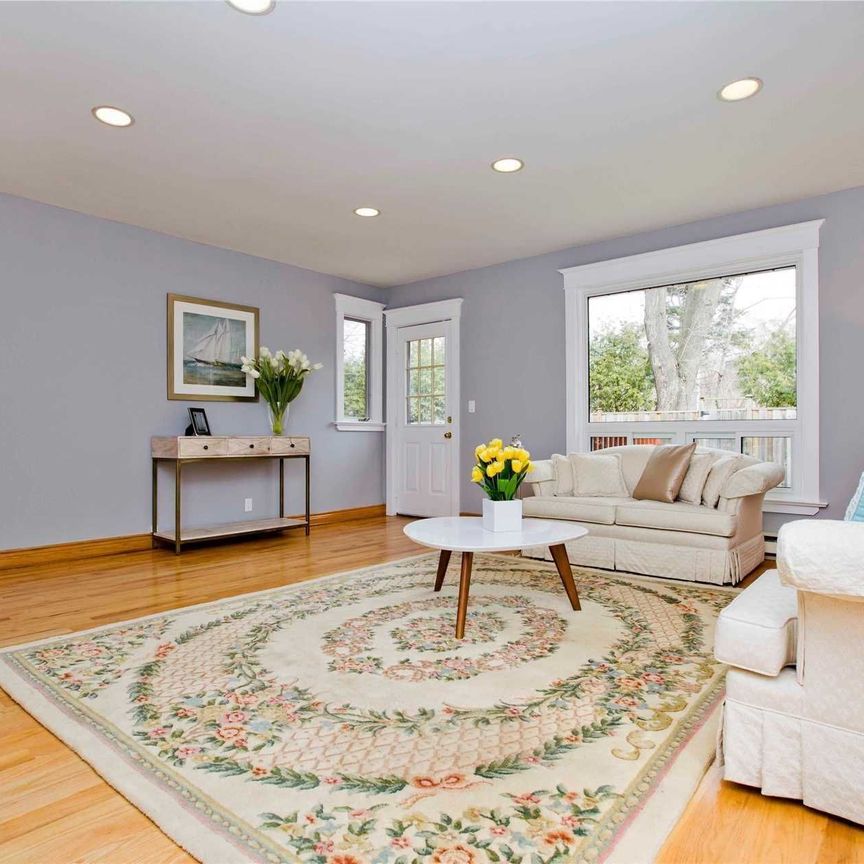 For Lease - 46 Overton Crescent, Toronto, Ontario - Photo 1