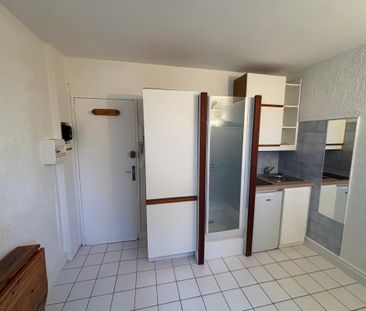 Location Appartement 1 pièce 10m² BOURG LA REINE 92340 - Photo 3