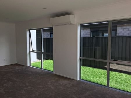 Modern, warm, and welcoming home - Photo 5