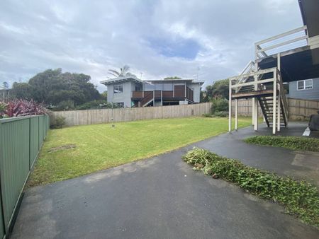 Charming and cozy flatlet withing walking distance to beach - Photo 4