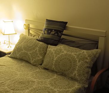 Broadbeach Waters - Photo 6