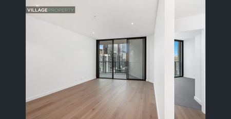 Stunning East Facing One Bedroom Apartment with City View In Darling North - Level 17 - Photo 3
