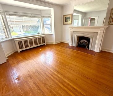 For Lease - 138 Glenwood Crescent, Toronto, Ontario - Photo 3