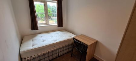 3 bedroom townhouse to rent - Photo 5