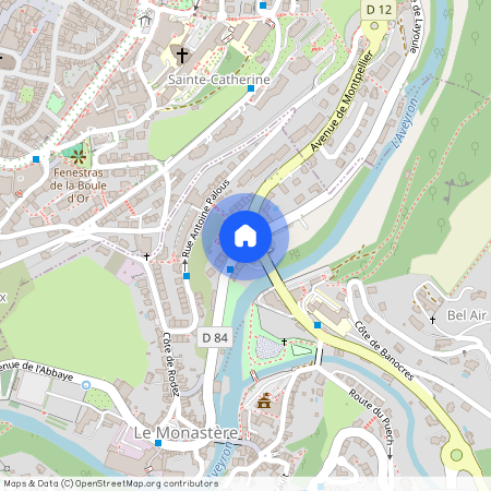 12000, Le Monastère