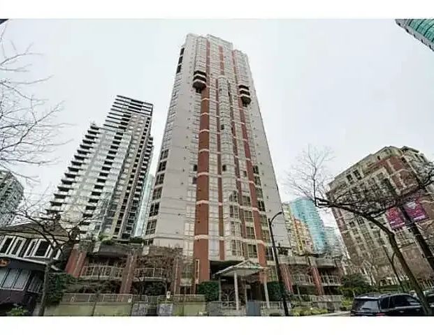 Jardine's Lookout | 867 Hamilton Street, Vancouver - Photo 1