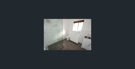 Renovated, Convenient & Comfortable! - Photo 4