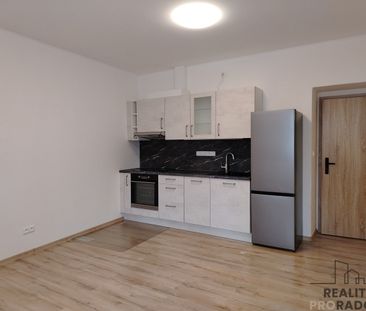 Pronájem bytu 1+kk 35 m² - Photo 2