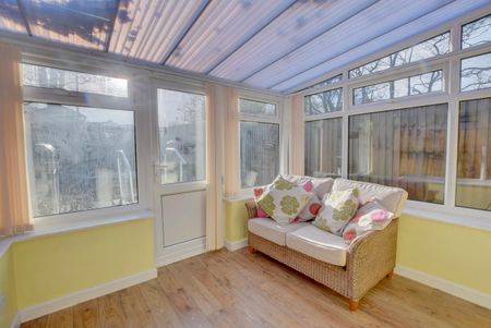 Bluebell Grove, Burnley - Photo 2